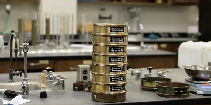 Grain Size Analysis (Sieve + Hydrometer) in Dundalk